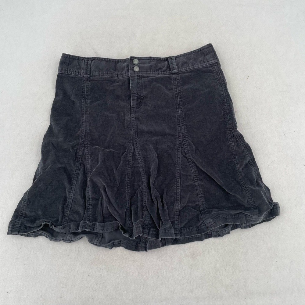 ATHLETA Women’s Corduroy Skirt Winter Black 2 Hiking Fit Flare size: 8